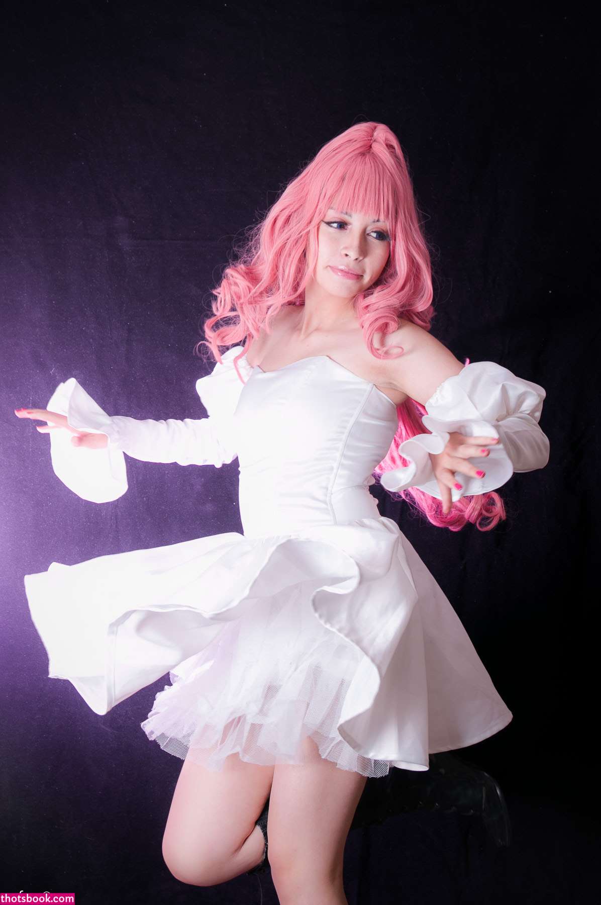 Akemii Blue Photo #9