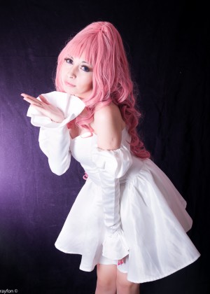 Akemii Blue Photo #10