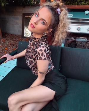 Anne Winters Photo #46