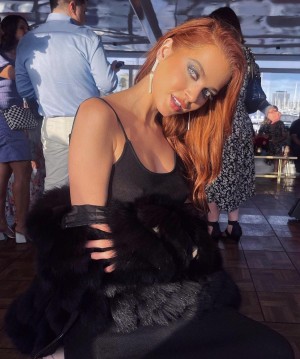 Anne Winters Photo #82