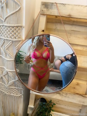 Blondbunni Photo #28