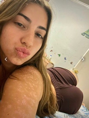 Lyss Savage Photo #14