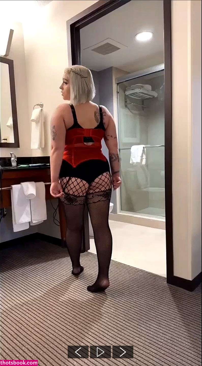 Chloee Mae Photo #89