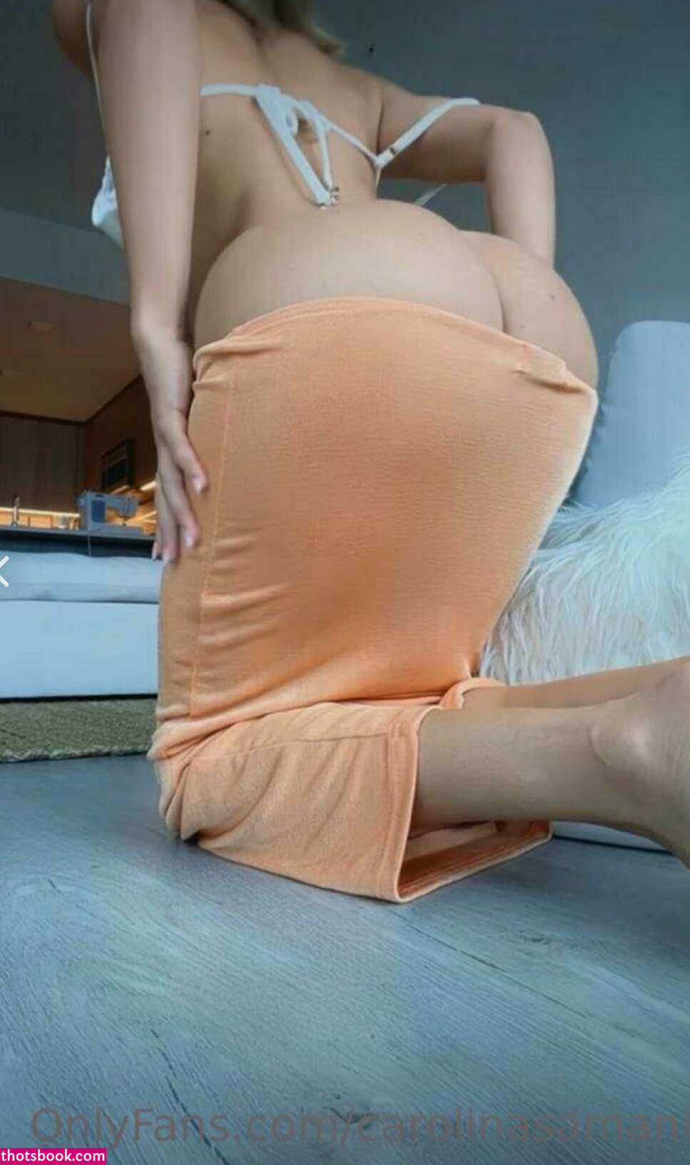 Carolina Samani Photo #302