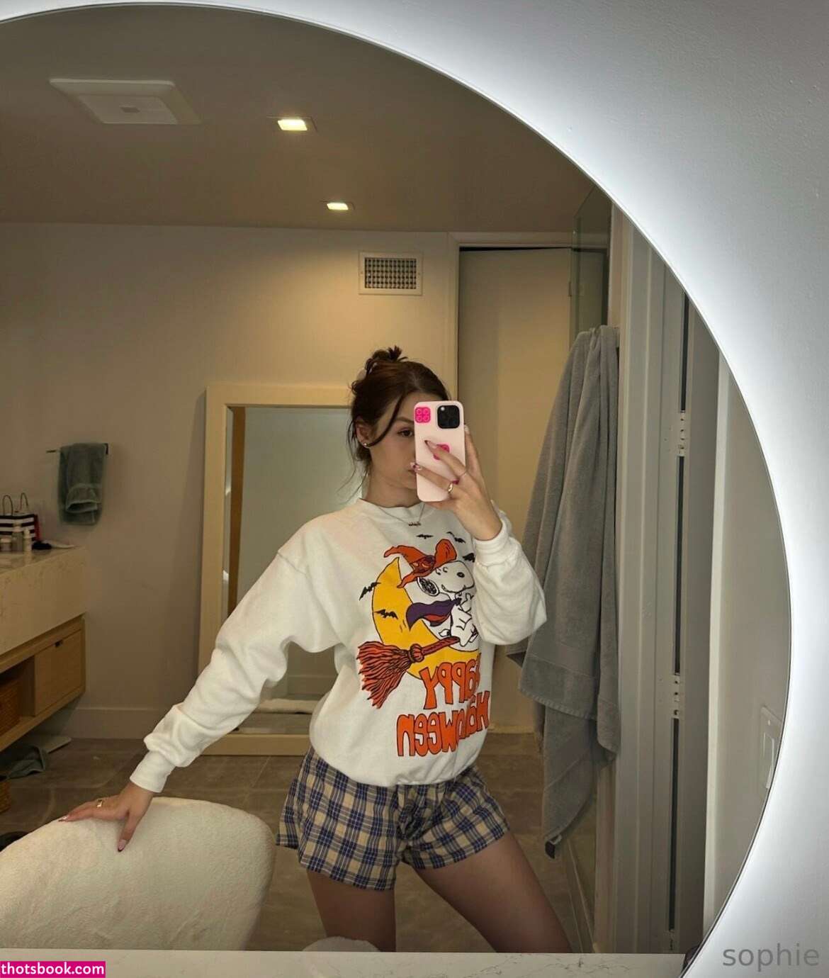 Sophie Mudd Photo #568