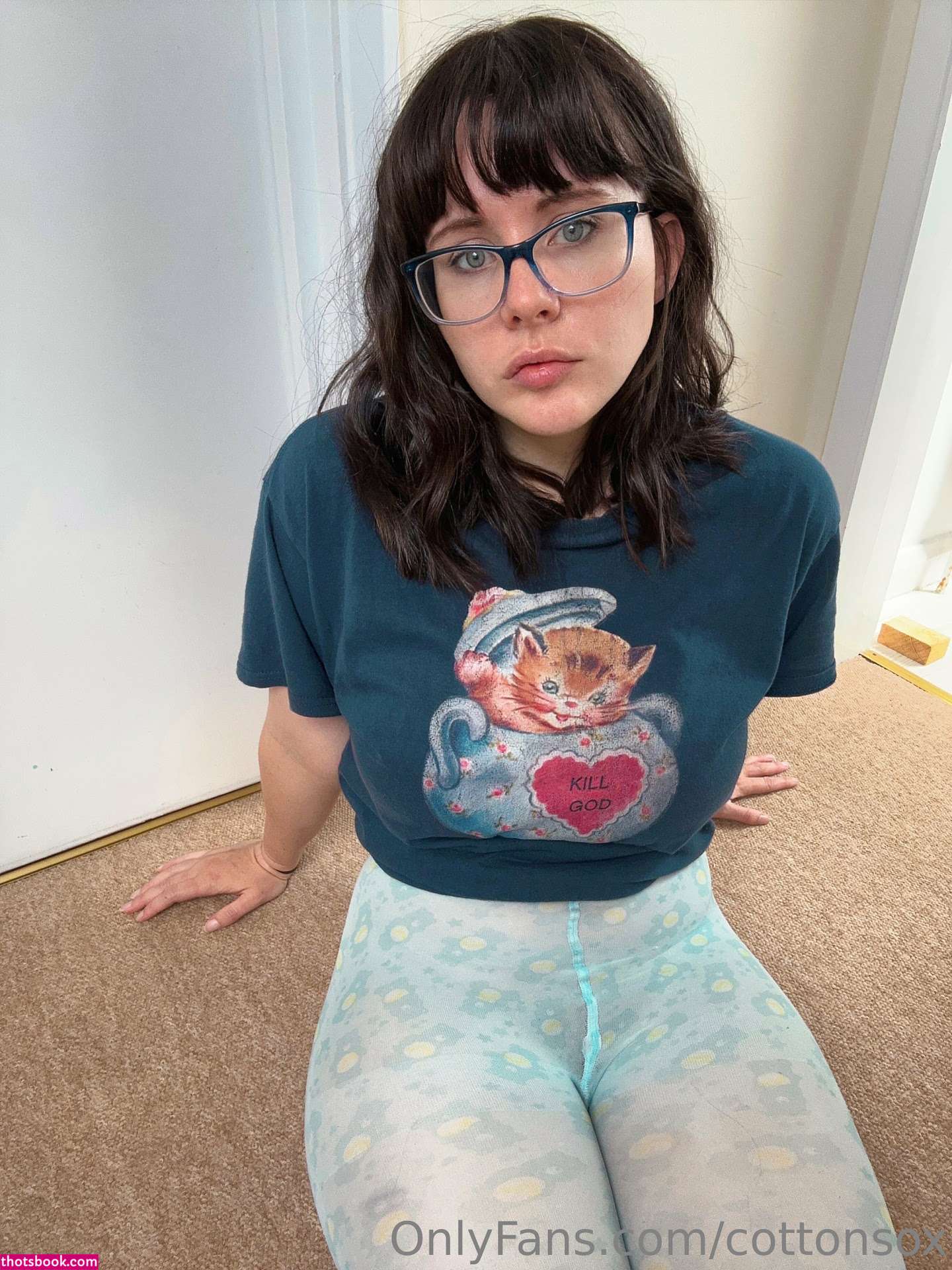 Alice Cotton Sox Photo #9