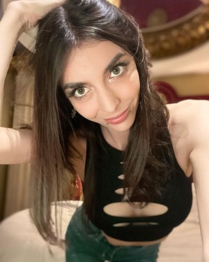 Chloenight Photo #12