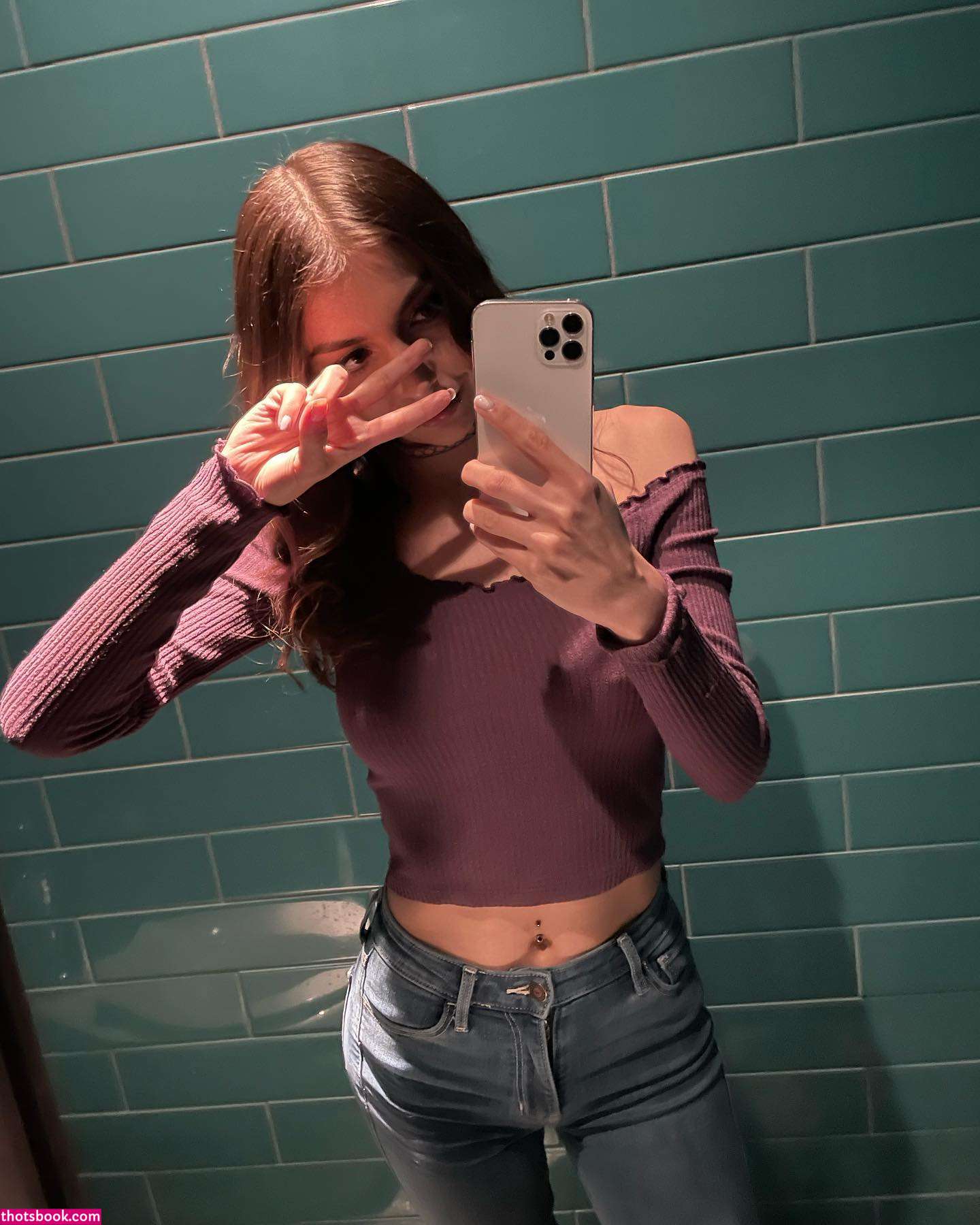 Chloenight Photo #24