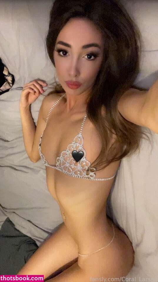 Coral Larsen Photo #173