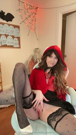 lilblueberry Photo #176