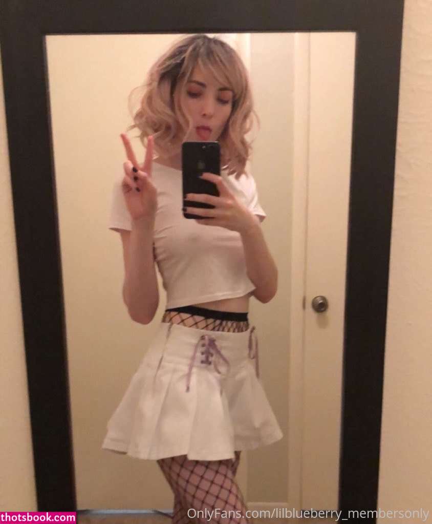 lilblueberry Photo #259