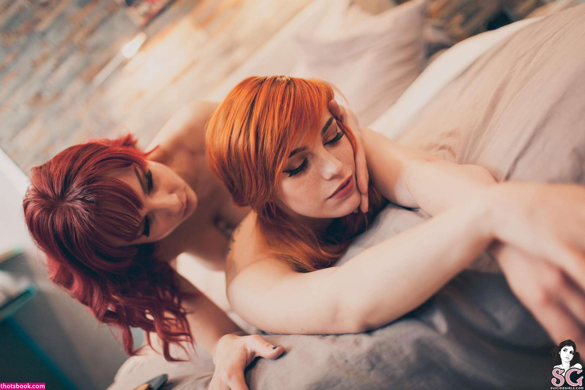 Lovia Suicide Photo #30