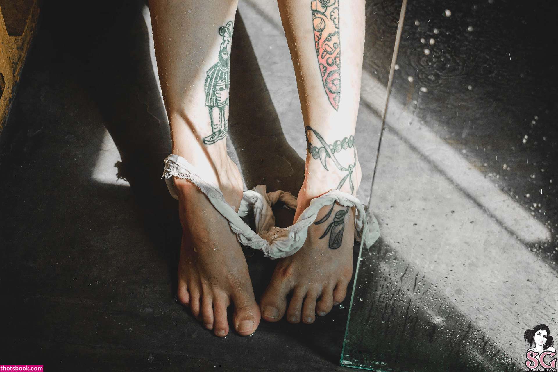 Julha Suicide Photo #75