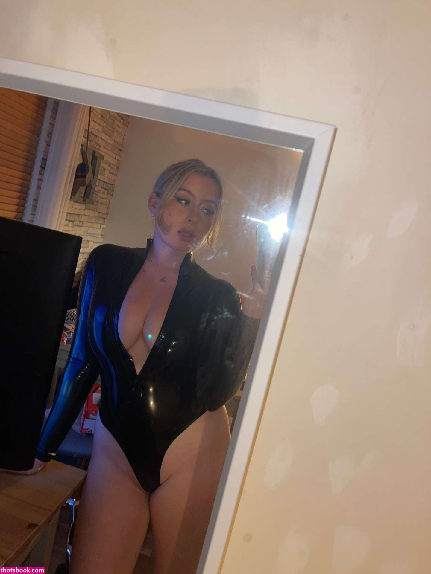 marieoncamera Photo #26