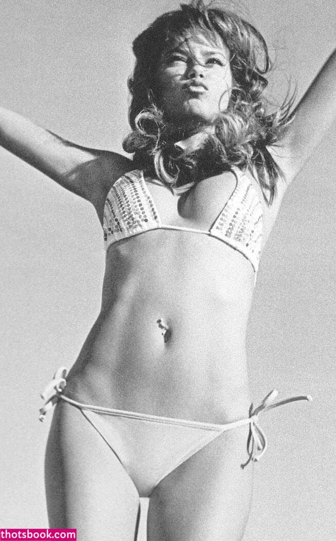 Adriana Lima Photo #152