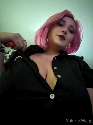 Valerie Wagg Photo #165