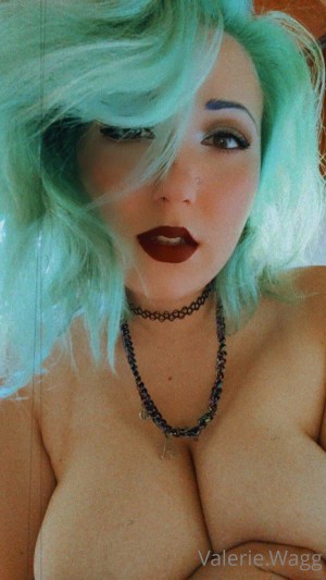 Valerie Wagg Photo #246