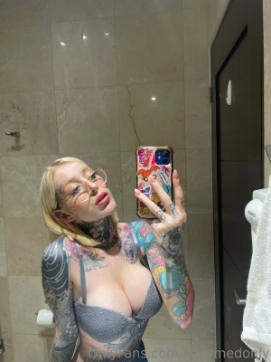 Kelly Medanie Photo #57