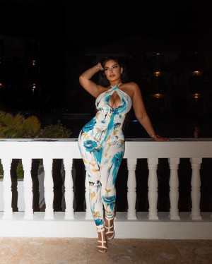 La Reina Shaw Photo #20