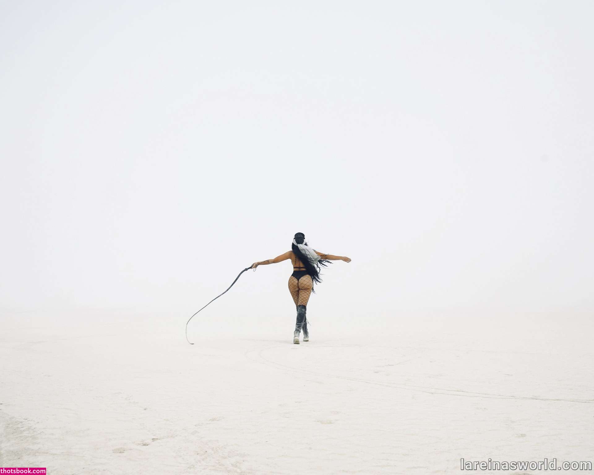 La Reina Shaw Photo #36