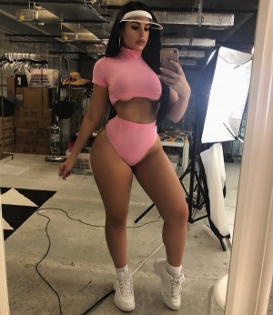 Stephanie Acevedo Photo #11