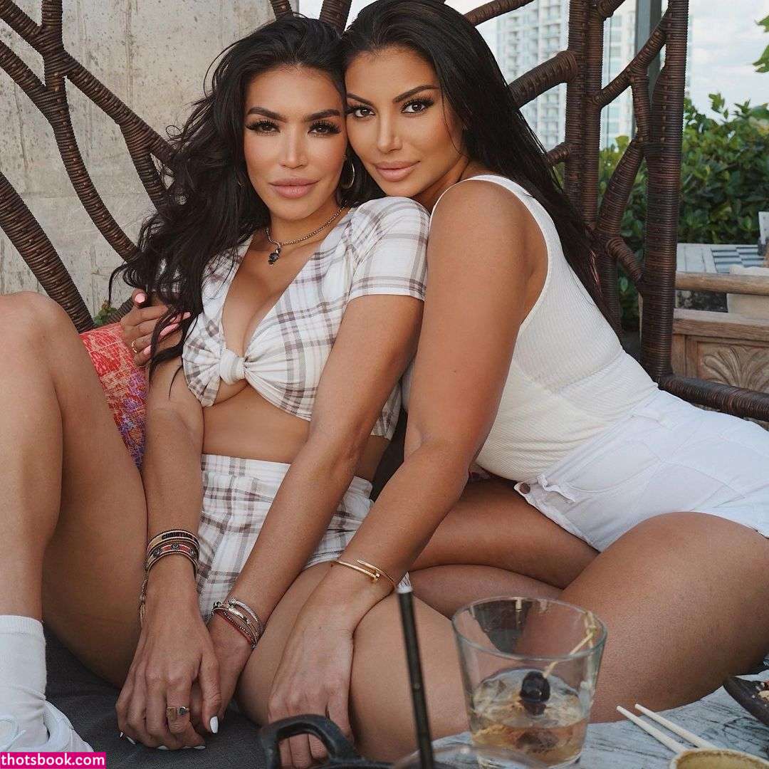 La Reina Shaw Photo #45