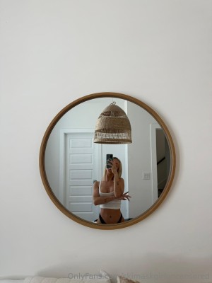 Briana Armbruster Photo #324