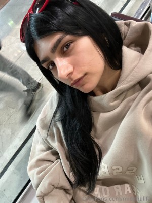 Mia Khalifa Photo #630