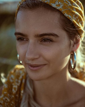 Allie Alina Photo #6