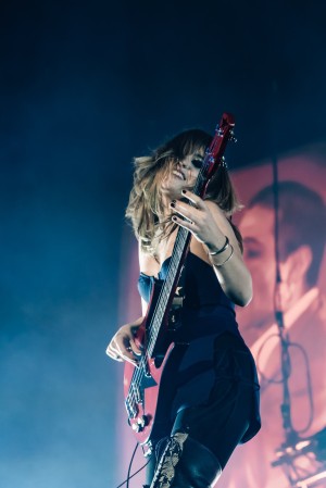 Victoria De Angelis Photo #6