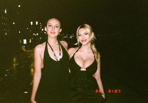 Demet Ozturk Photo #33