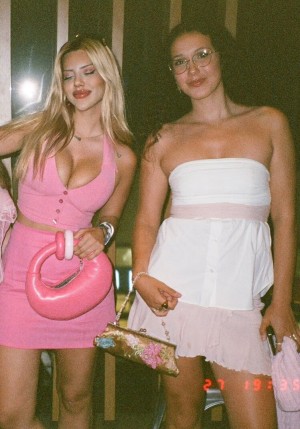 Demet Ozturk Photo #36