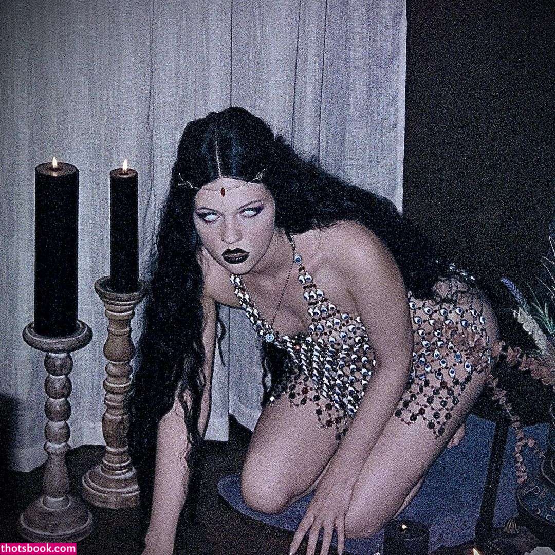 Karla Cuencas Photo #58