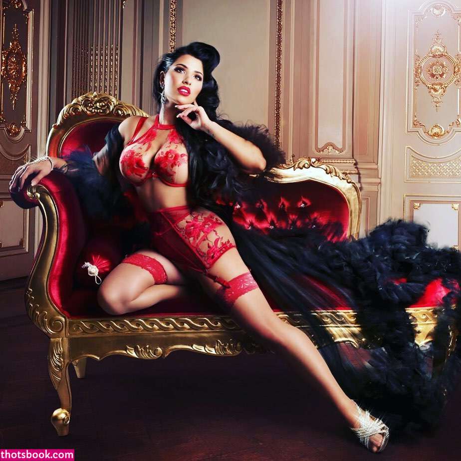 Mizz Ellaa Photo #26