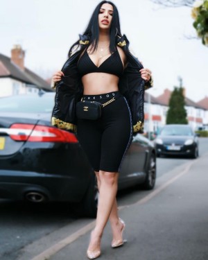 Mizz Ellaa Photo #28