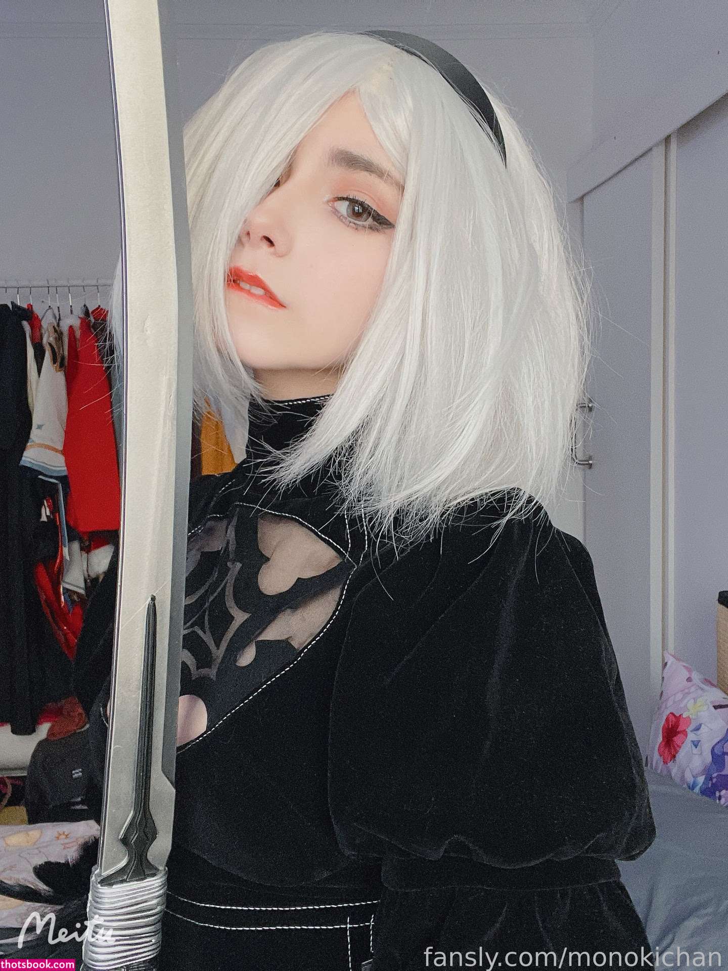 Monokichan Photo #97