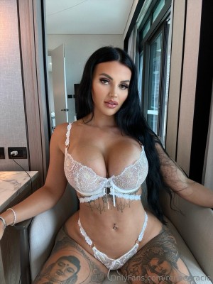 Renee Gracie Photo #262