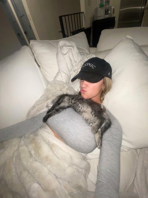 Kayla Simmons Photo #170