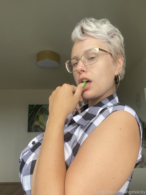 Angel Wicky Photo #61