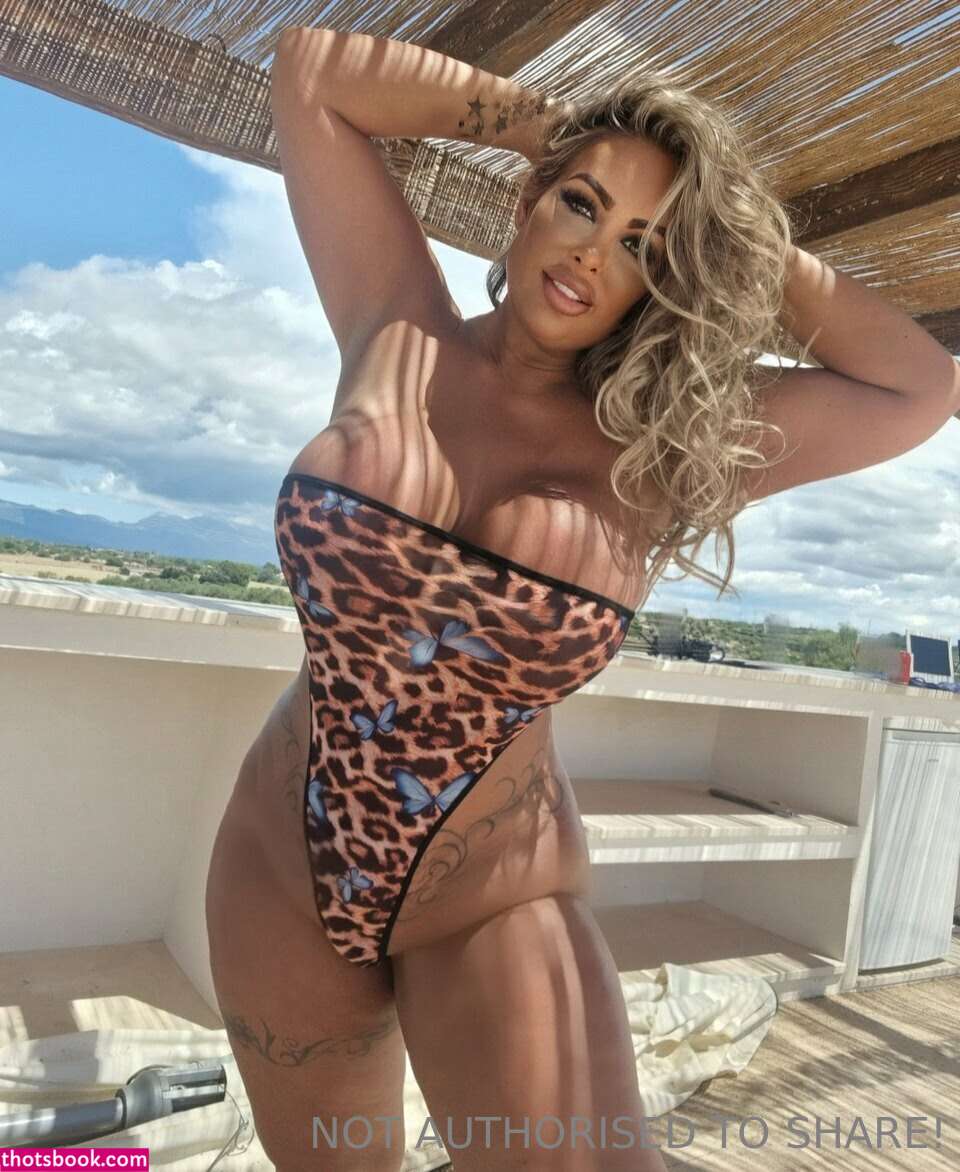 Levi Babestation Photo #18