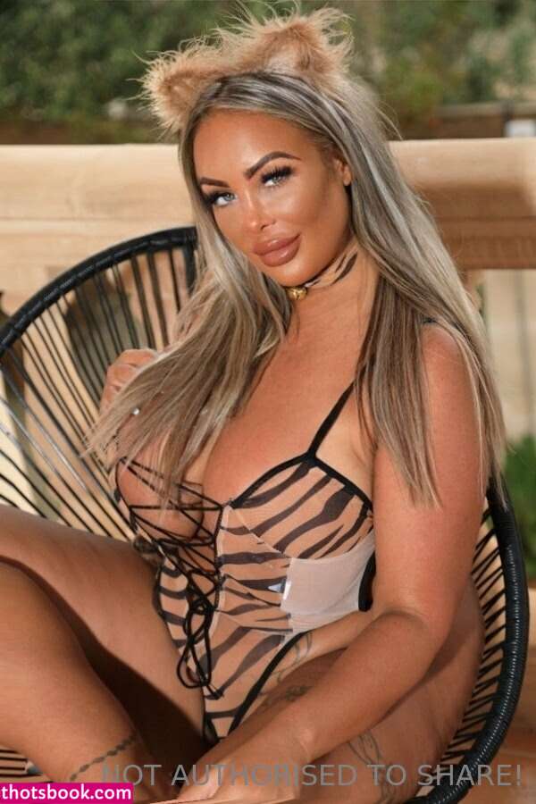 Levi Babestation Photo #91