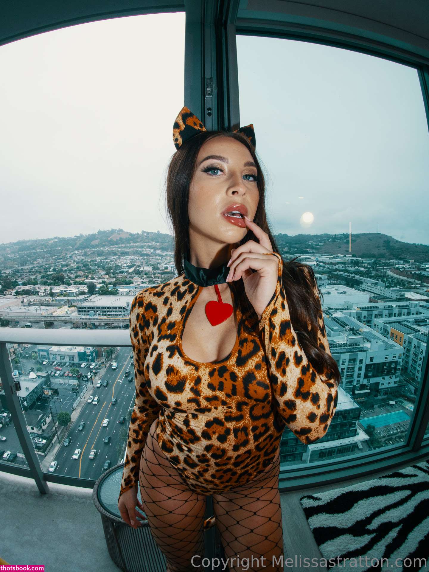 Melissa Stratton Photo #15