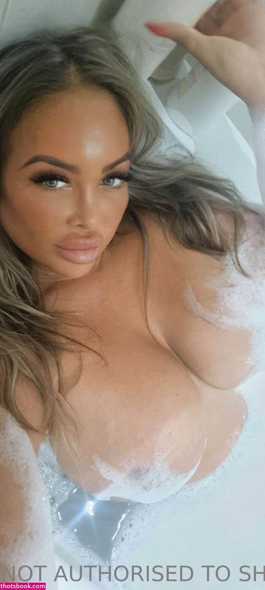 Levi Babestation Photo #292