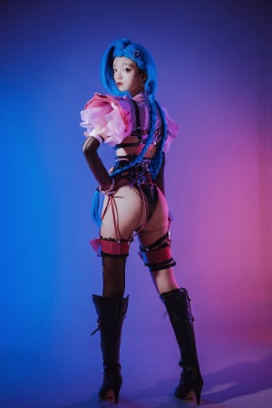 Djawa Jenny Photo #20