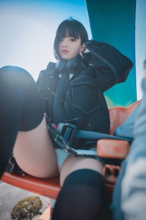 Djawa Jenny Photo #38