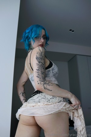 Lyra Crow Photo #309