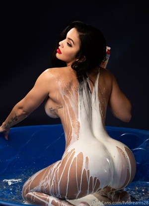 Felicia Vianey Photo #12