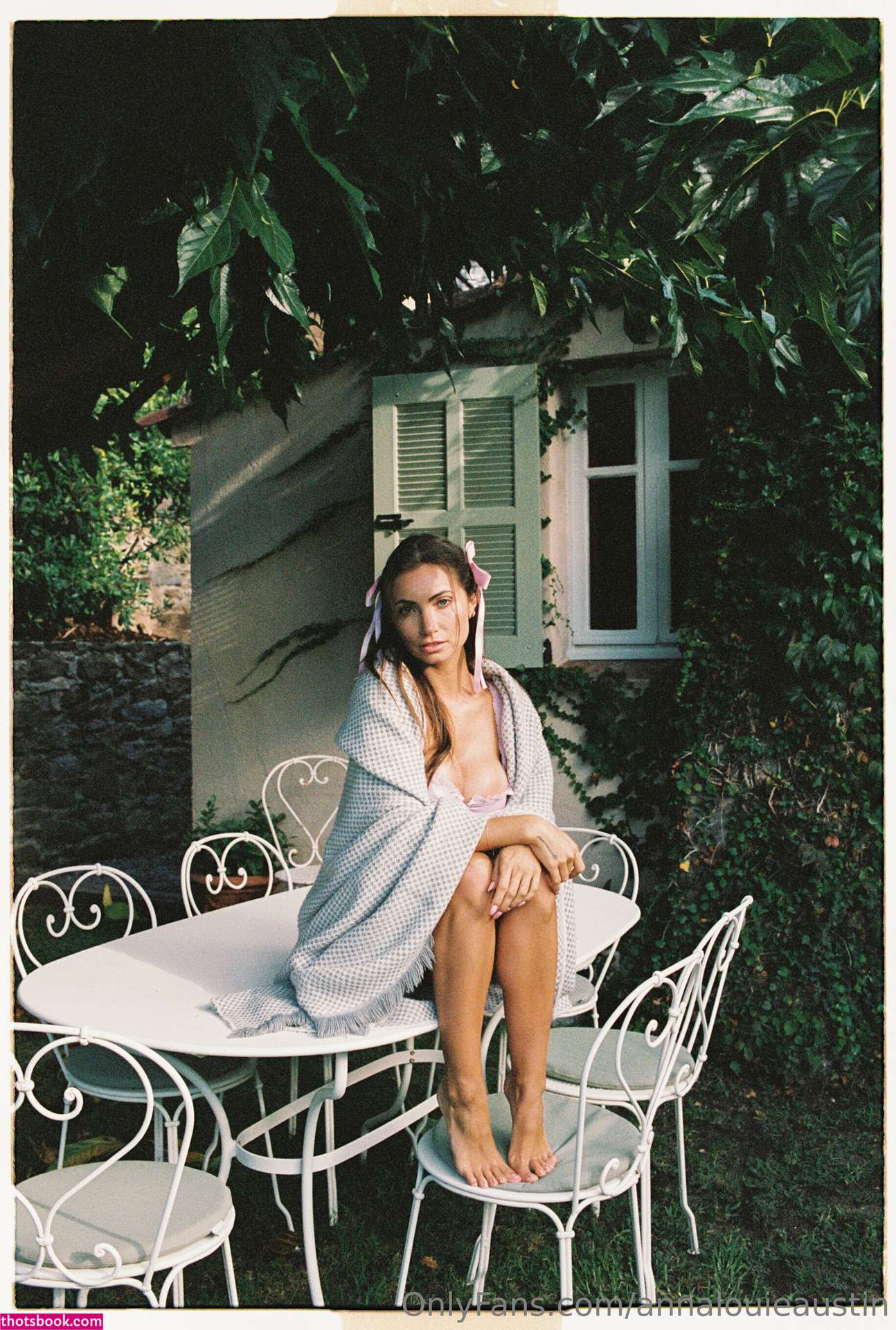 Anna Louise Photo #376