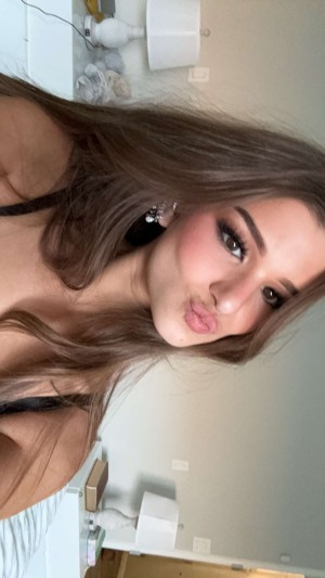 Brooke Monk Photo #174