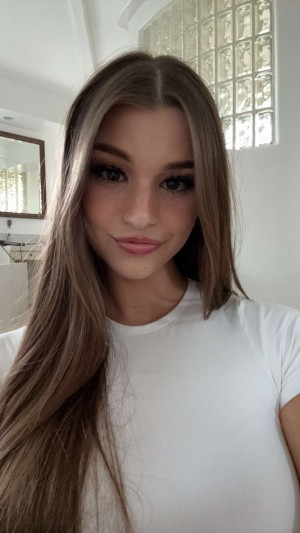 Brooke Monk Photo #281